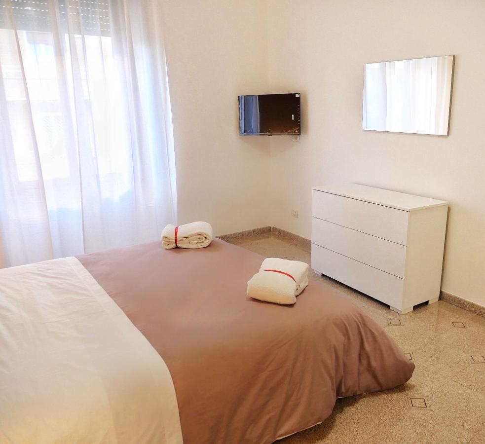 Aura Apartment ローマ エクステリア 写真