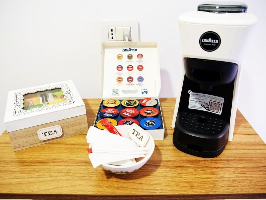 Aura Apartment ローマ エクステリア 写真