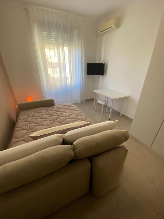 Aura Apartment ローマ エクステリア 写真